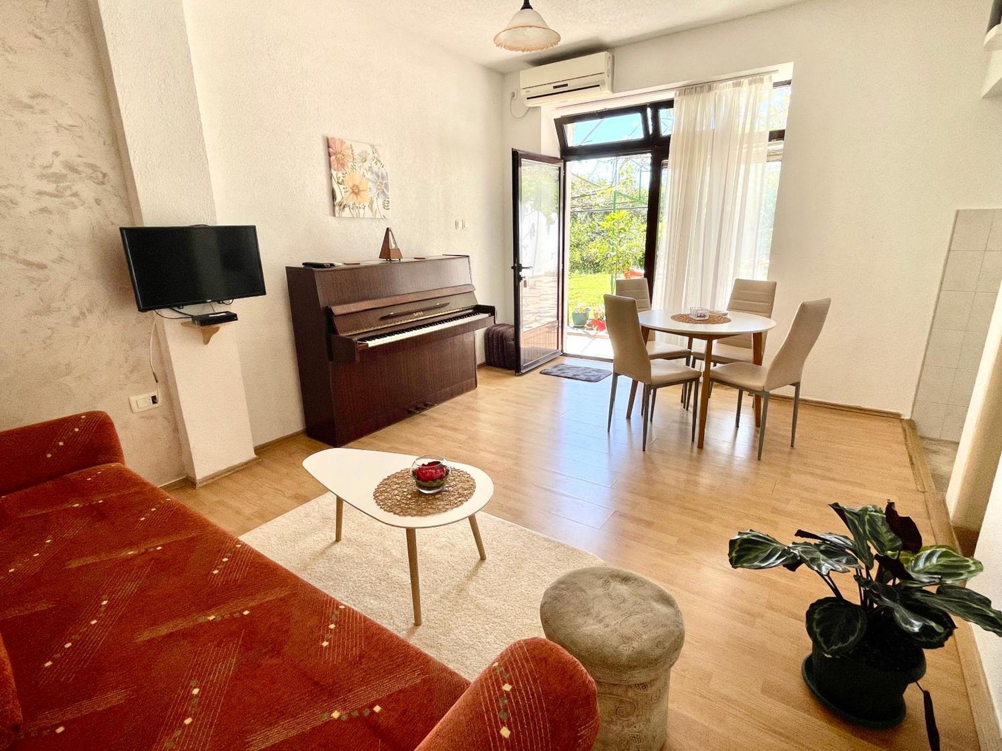 Apartmens Marina * Bečići