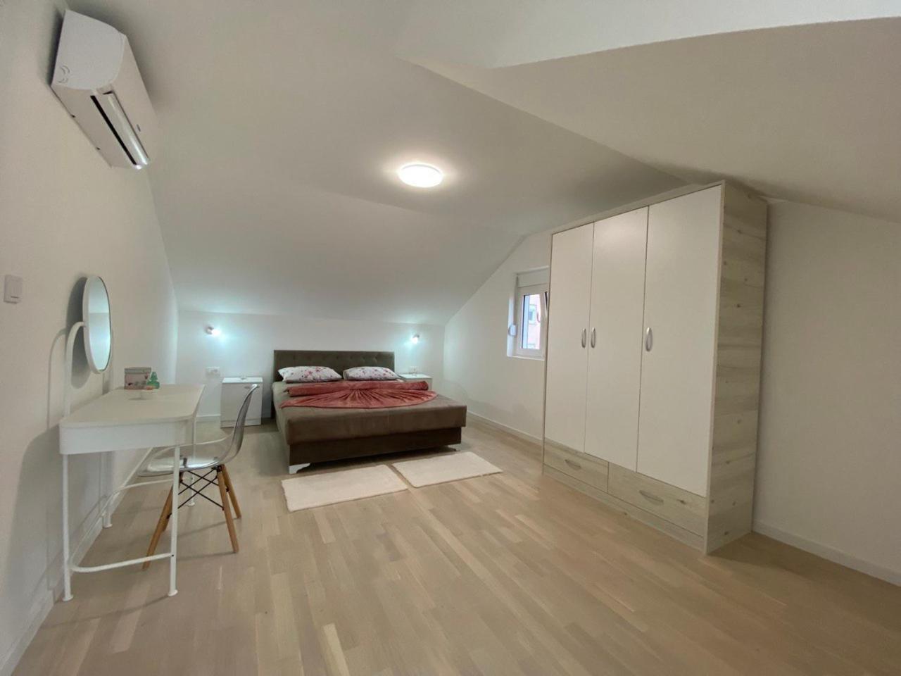 Apartmens Marina
