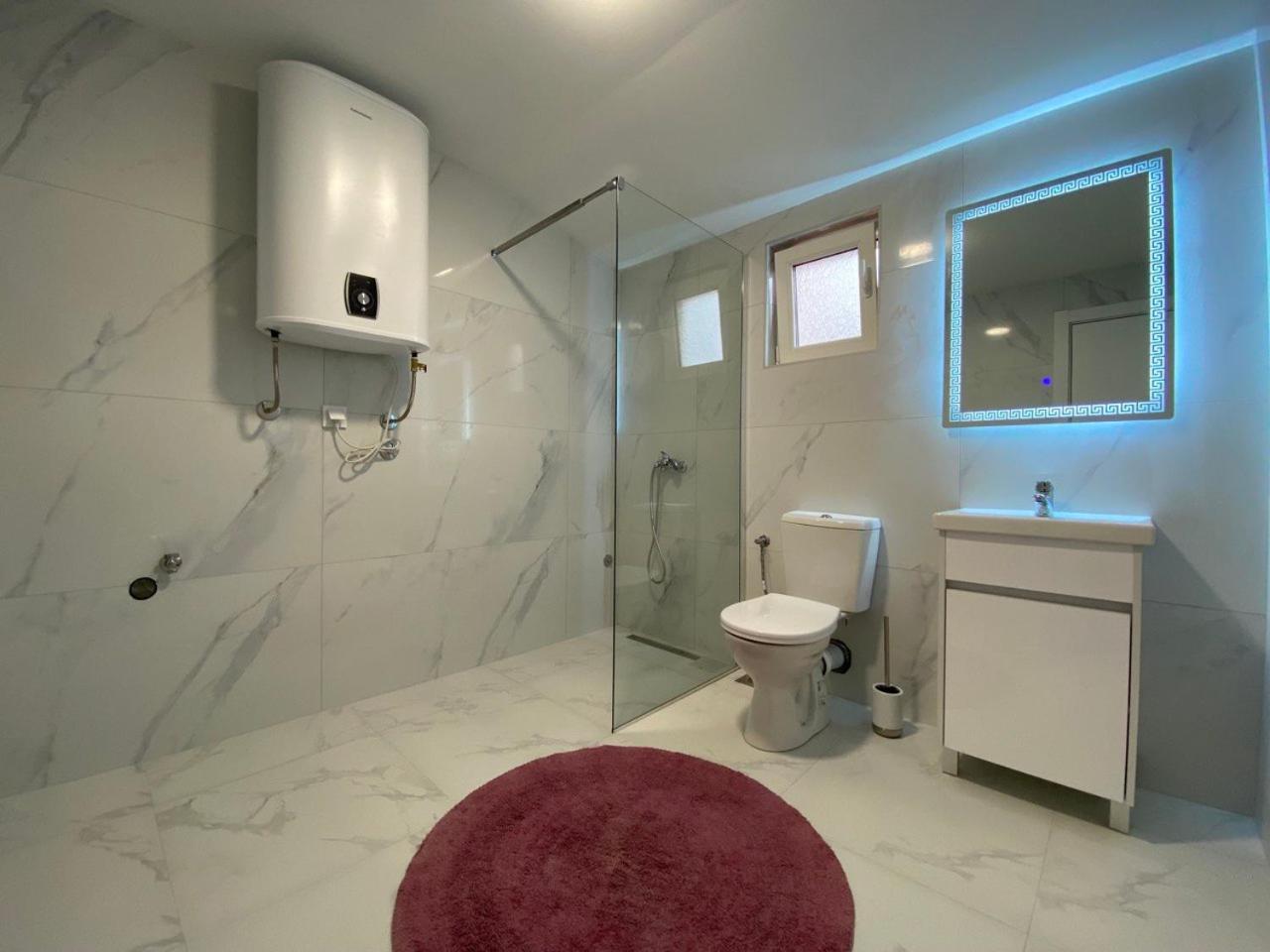 Apartmens Marina * Bečići